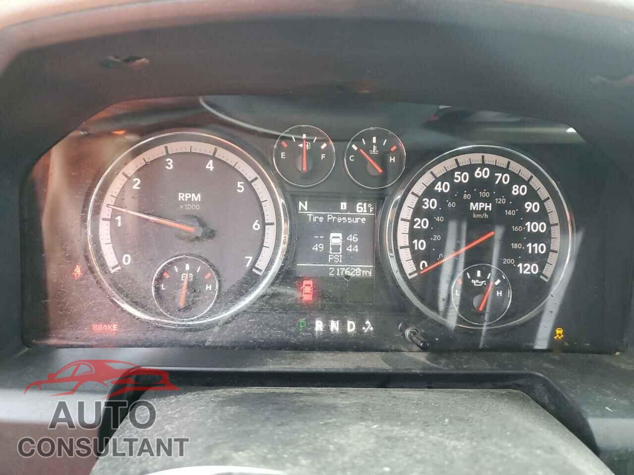 DODGE RAM 1500 2012 - 1C6RD7LT8CS218648