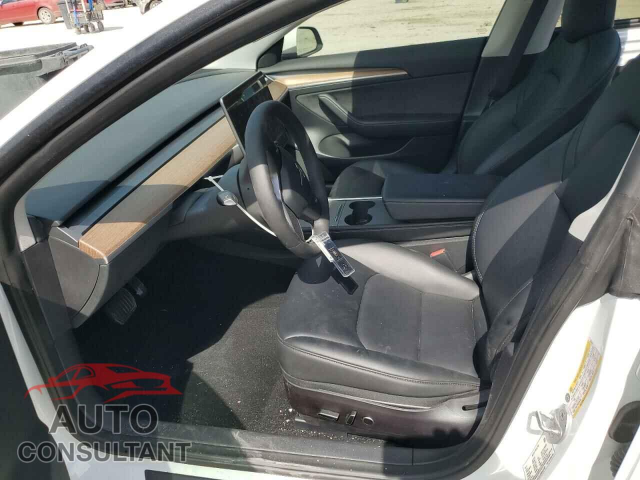 TESLA MODEL 3 2022 - 5YJ3E1EB8NF328497