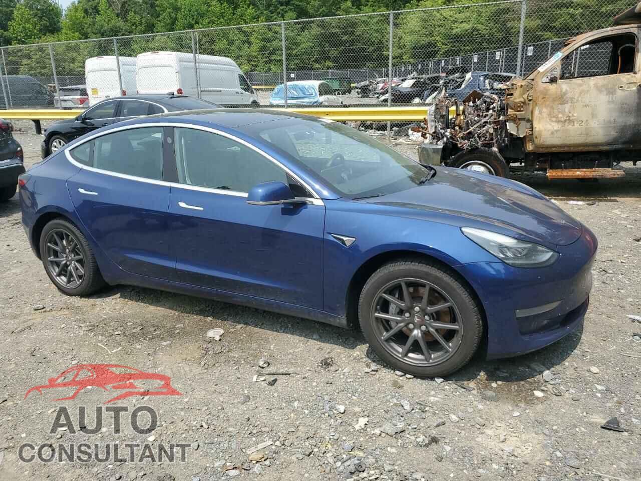 TESLA MODEL 3 2019 - 5YJ3E1EB0KF453084
