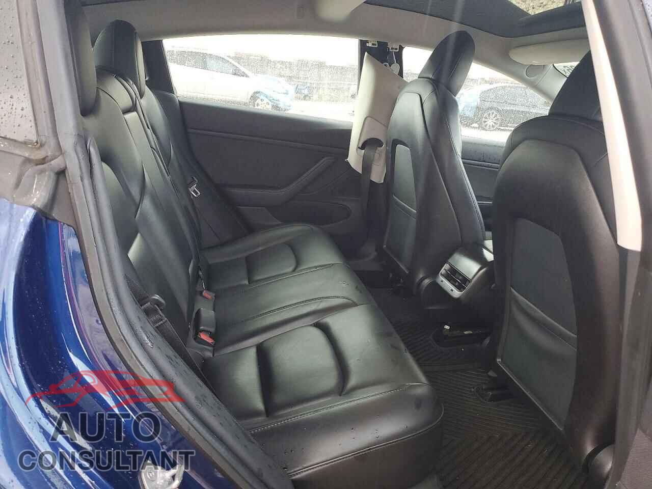 TESLA MODEL 3 2019 - 5YJ3E1EA6KF396817