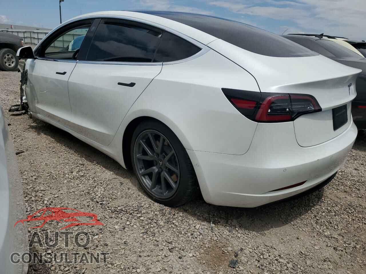 TESLA MODEL 3 2020 - 5YJ3E1EA5LF612707