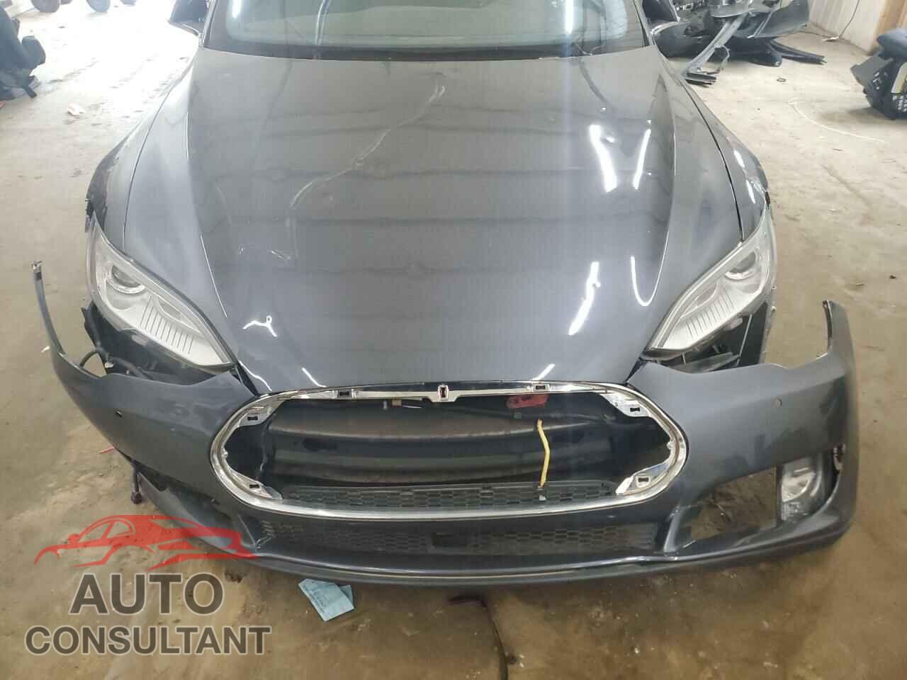 TESLA MODEL S 2015 - 5YJSA1H47FF081883