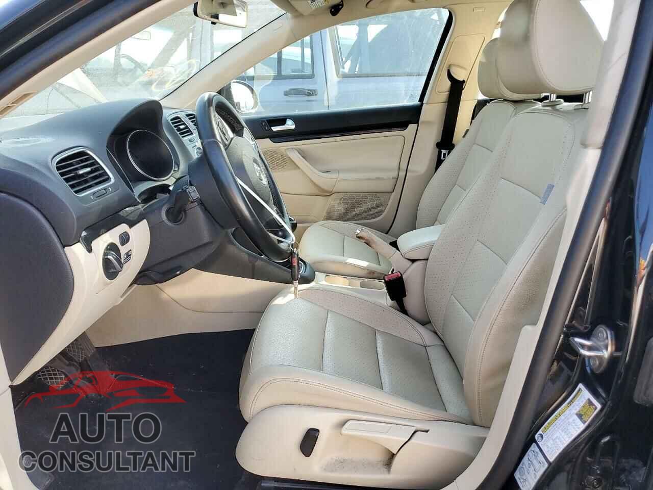 VOLKSWAGEN JETTA 2012 - 3VWML7AJXCM652356