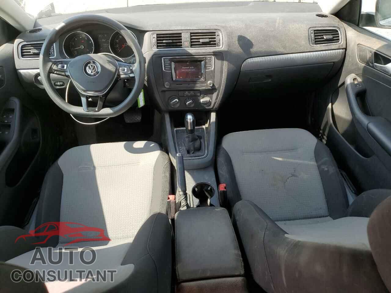 VOLKSWAGEN JETTA 2017 - 3VW2B7AJ1HM403302