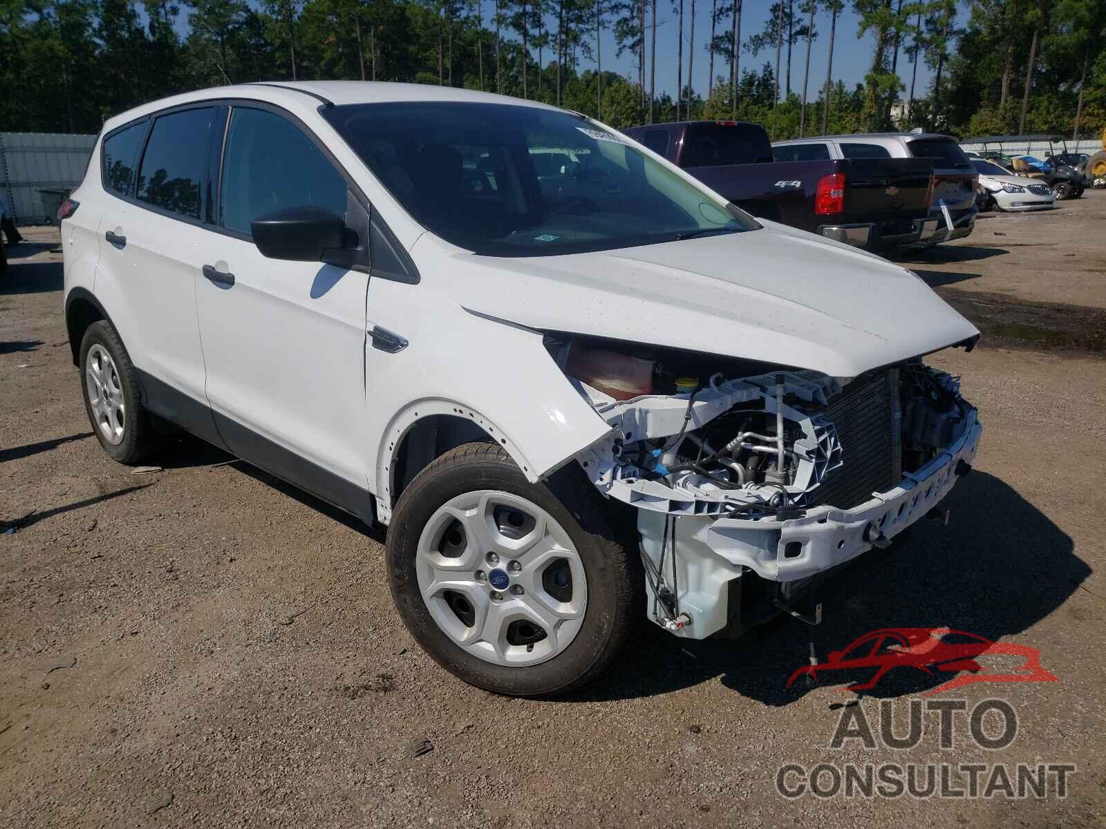 FORD ESCAPE 2018 - 1FMCU0F7XJUC73216