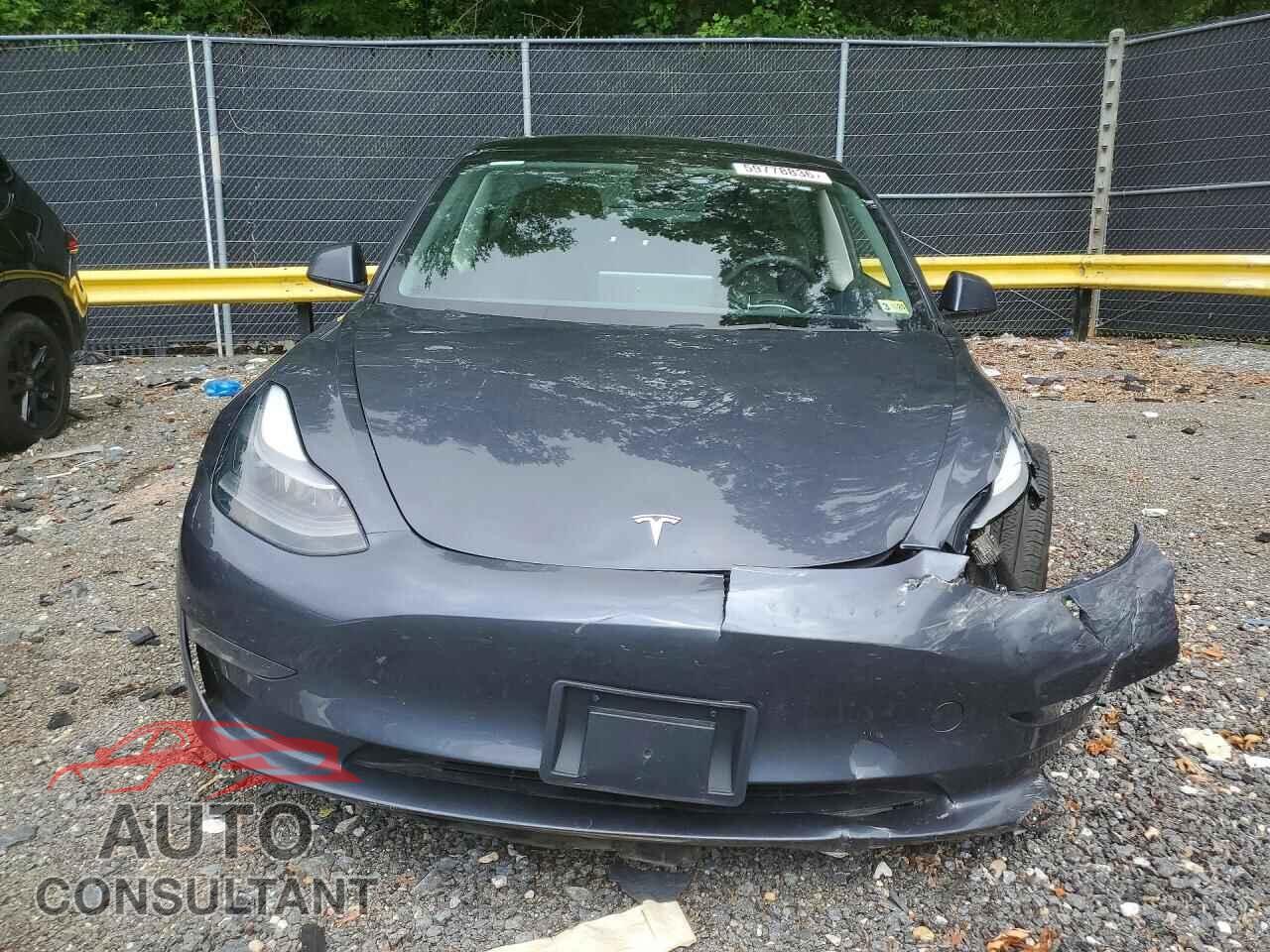 TESLA MODEL 3 2023 - 5YJ3E1EAXPF437358