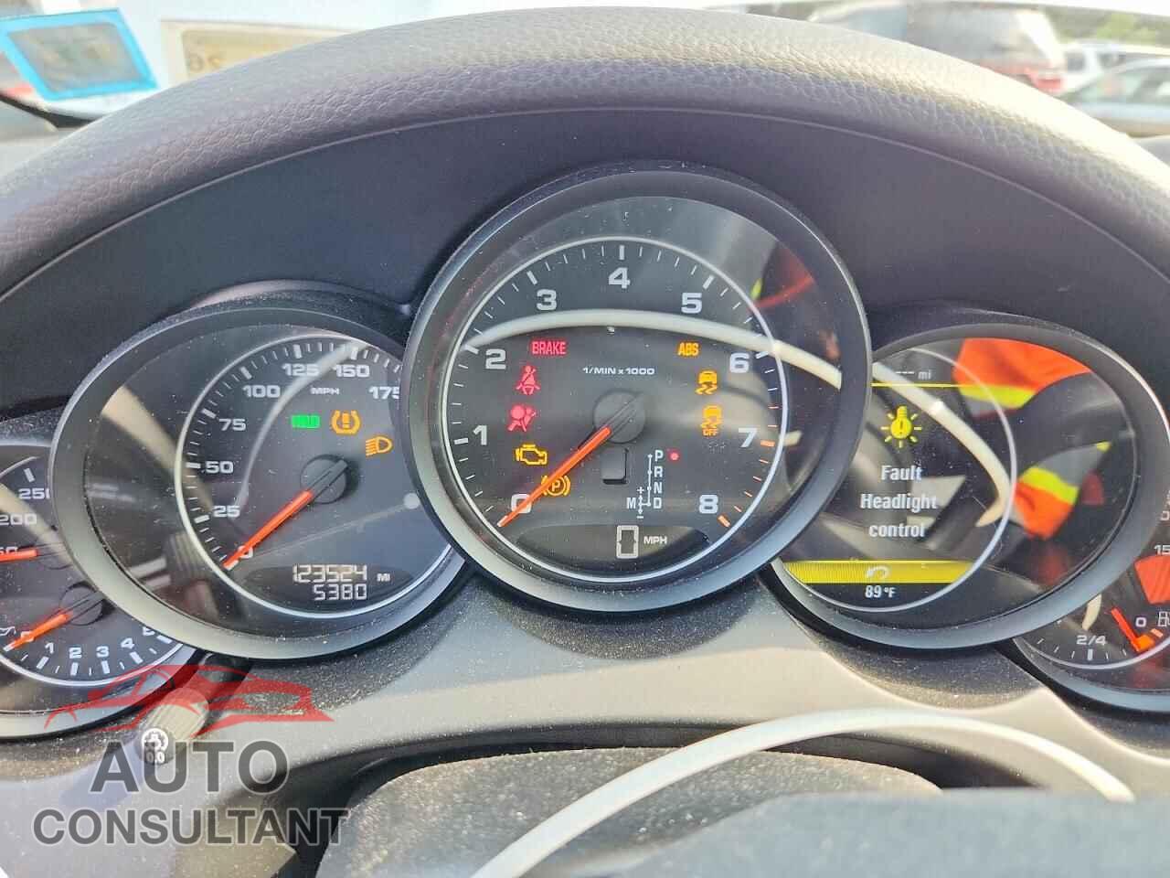 PORSCHE CAYENNE 2012 - WP1AA2A25CLA08612