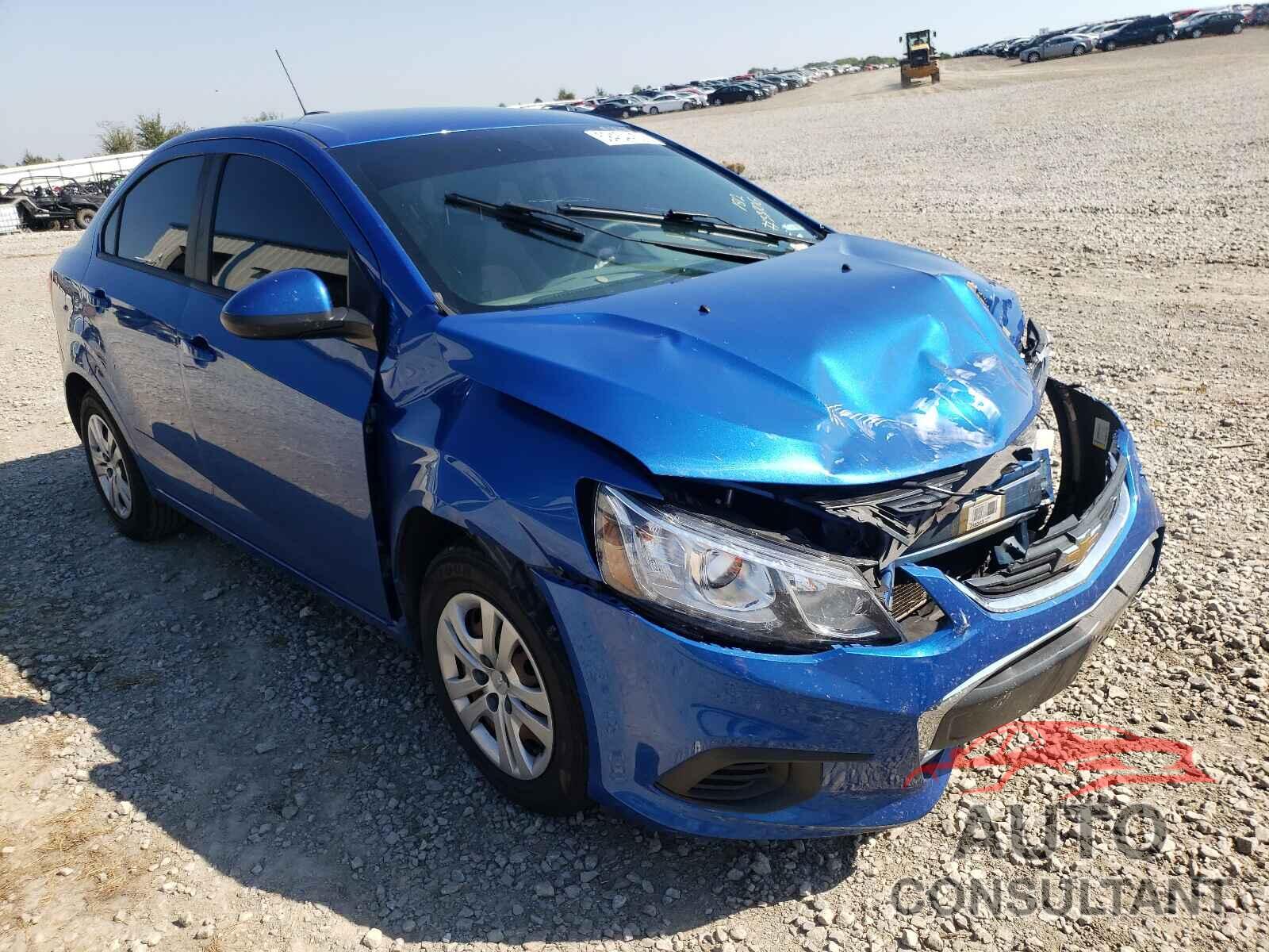 CHEVROLET SONIC 2017 - 1G1JB5SH3H4161812