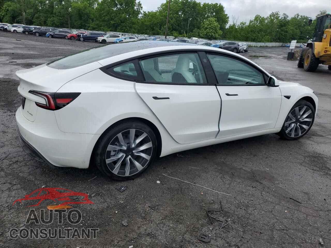 TESLA MODEL 3 2024 - 5YJ3E1EB9RF802155