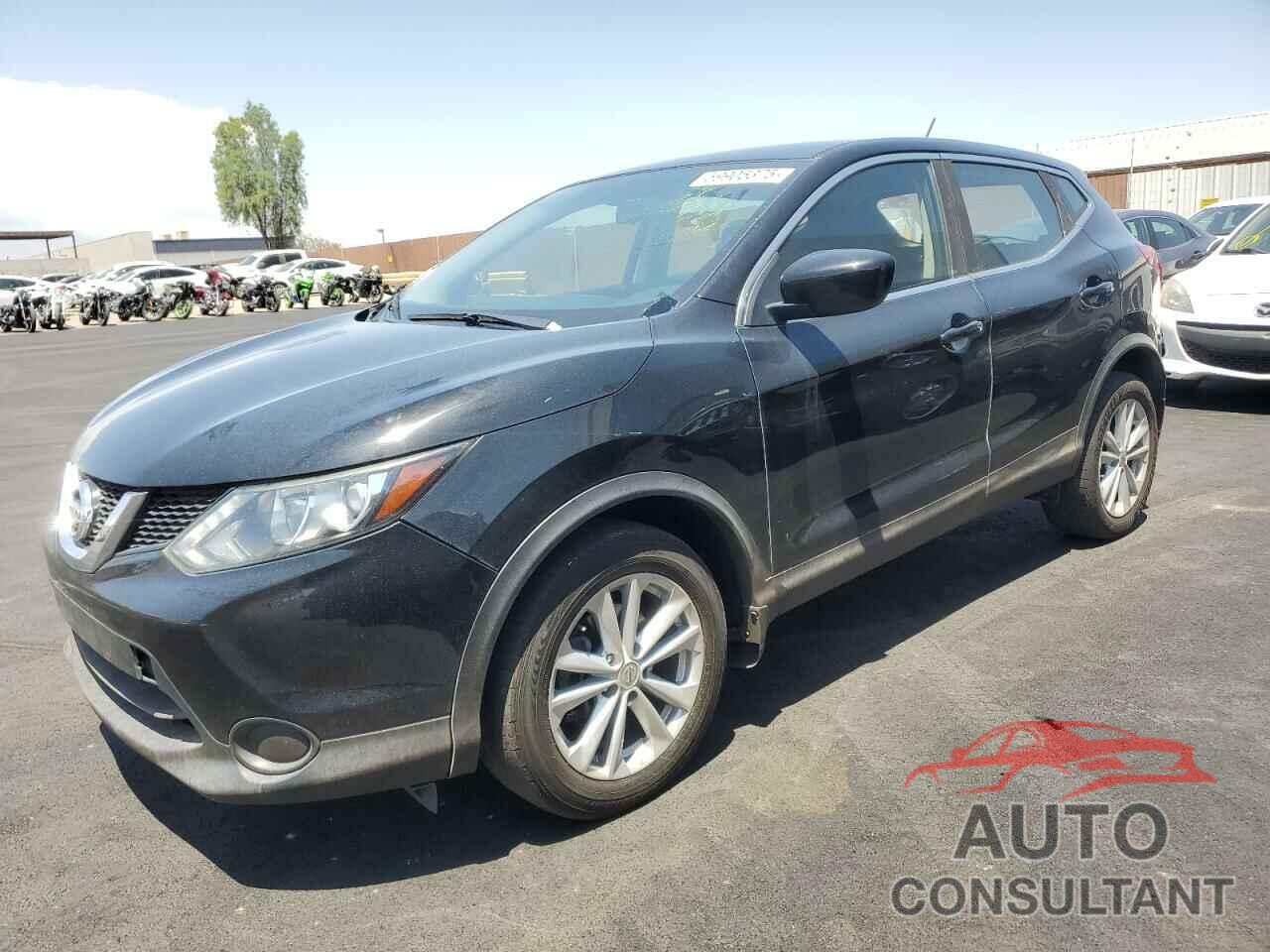 NISSAN ROGUE 2017 - JN1BJ1CP0HW003125