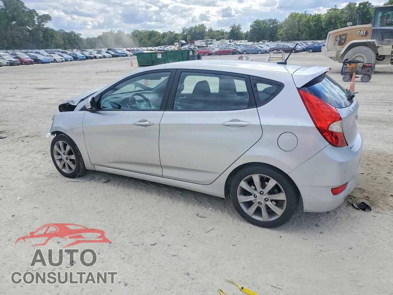 HYUNDAI ACCENT 2013 - KMHCU5AEXDU059351