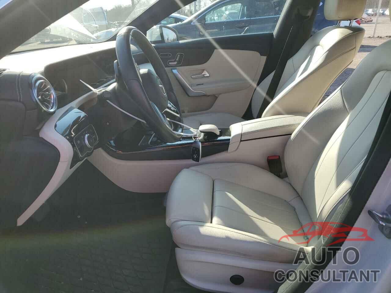 MERCEDES-BENZ CLA-CLASS 2023 - W1K5J4HB5PN401885