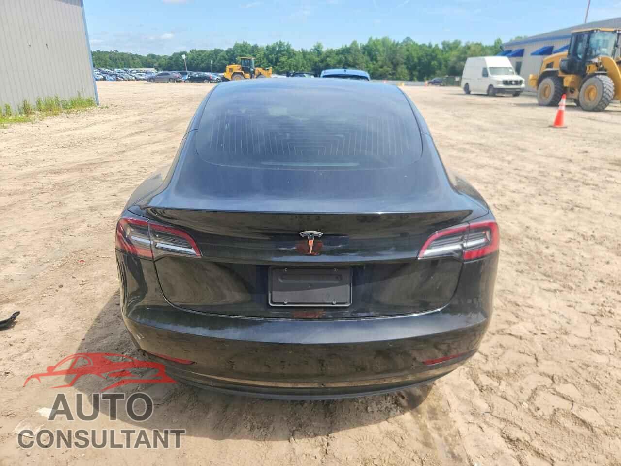 TESLA MODEL 3 2019 - 5YJ3E1EAXKF307198