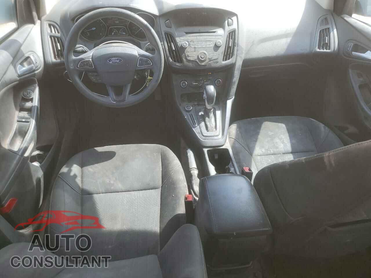 FORD FOCUS 2017 - 1FADP3F21HL308222
