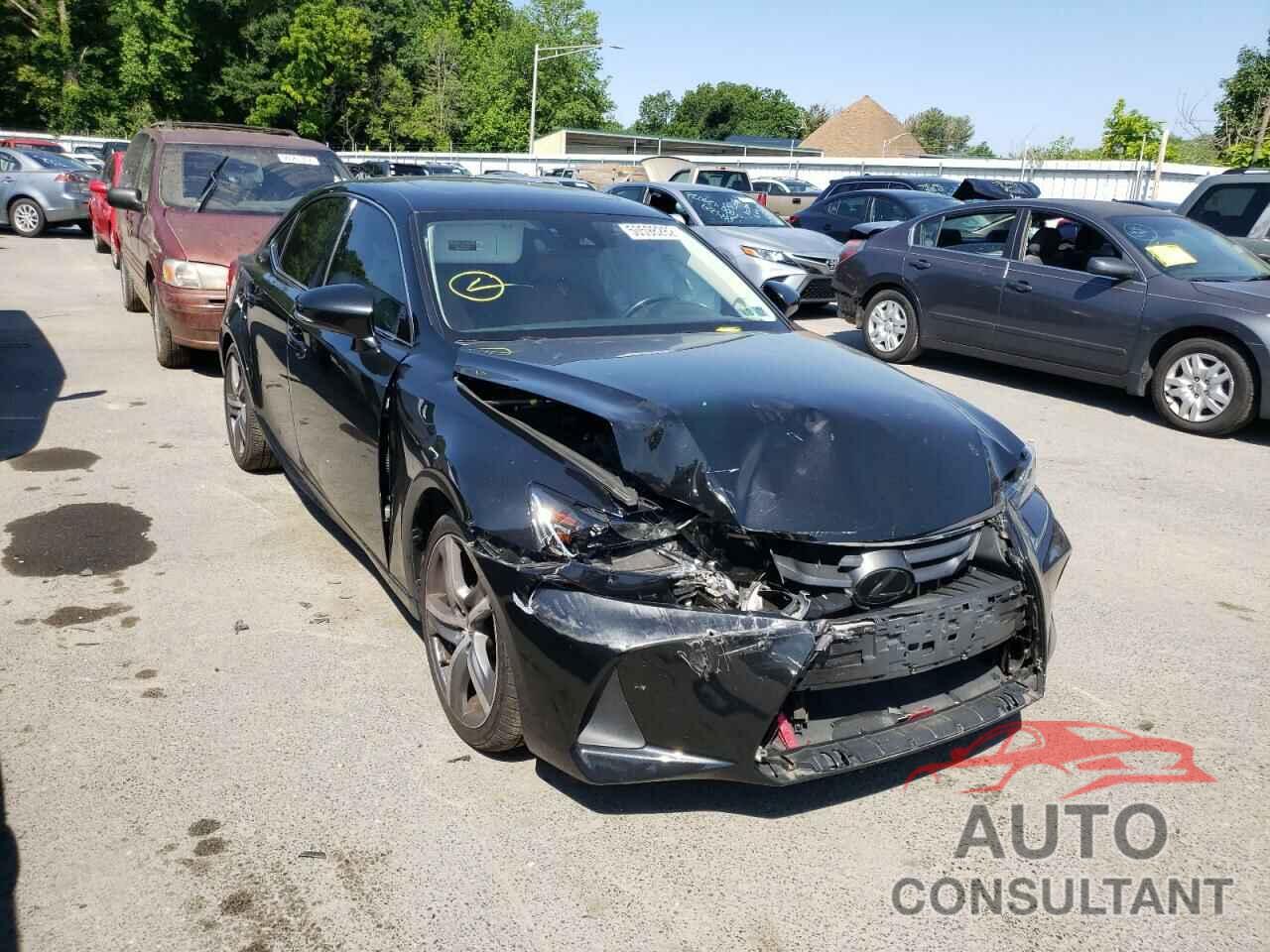 LEXUS IS 2018 - JTHC81D20J5030903