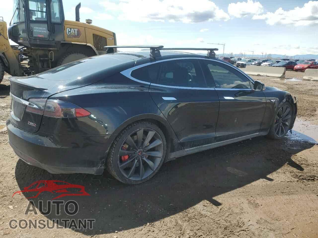 TESLA MODEL S 2014 - 5YJSA1H28EFP63765
