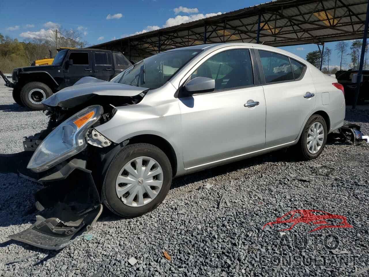 NISSAN VERSA 2017 - 3N1CN7AP4HL813667