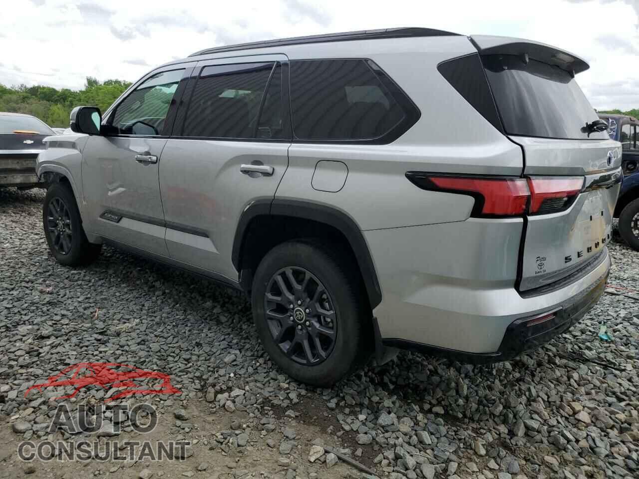 TOYOTA SEQUOIA 2023 - 7SVAAABA8PX012322
