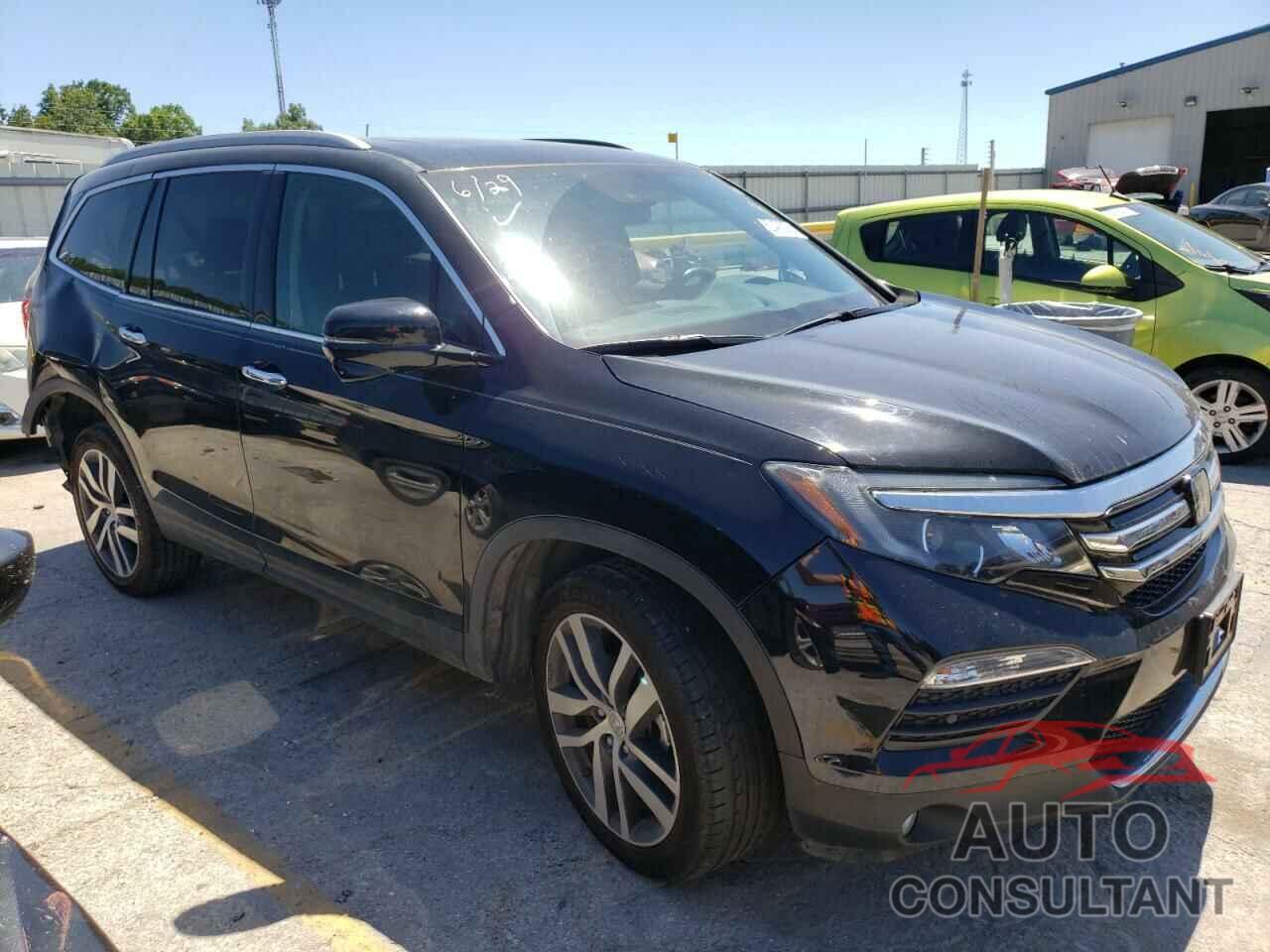HONDA PILOT 2018 - 5FNYF6H97JB063560