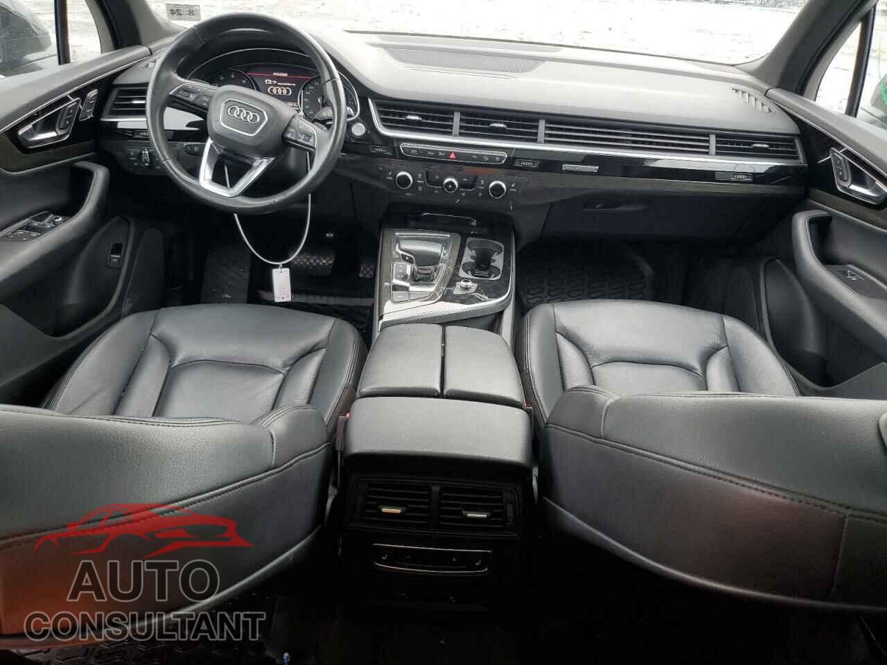 AUDI Q7 2019 - WA1AAAF71KD009033