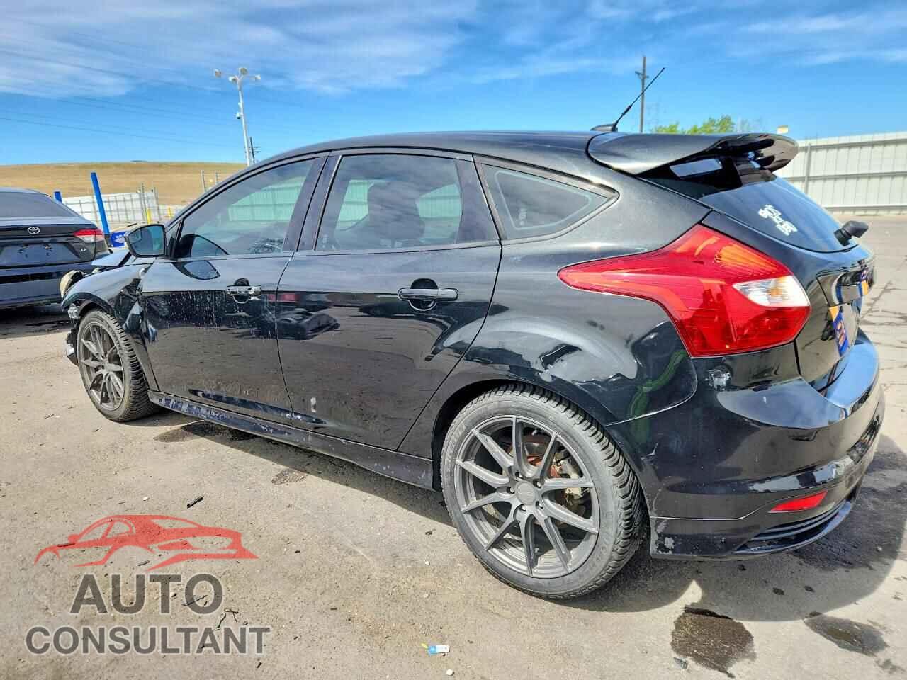 FORD FOCUS 2014 - 1FADP3L97EL451401