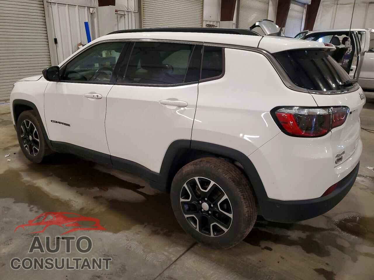 JEEP COMPASS 2022 - 3C4NJDBB2NT118800