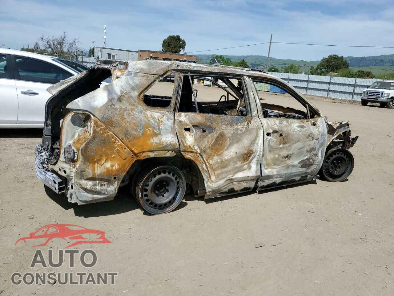 TOYOTA RAV4 2019 - 2T3K1RFV7KC010134