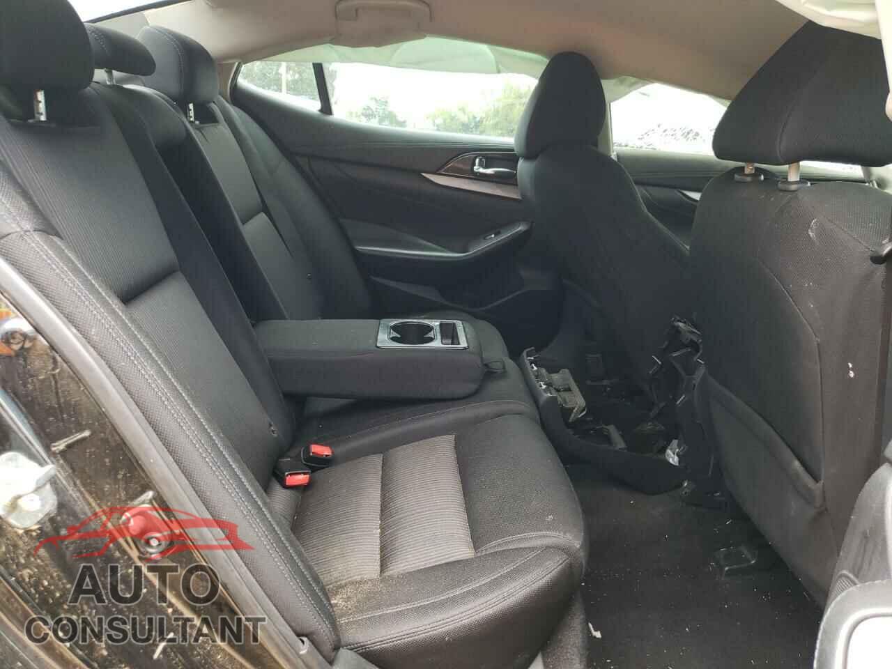 NISSAN MAXIMA 2017 - 1N4AA6AP2HC403901