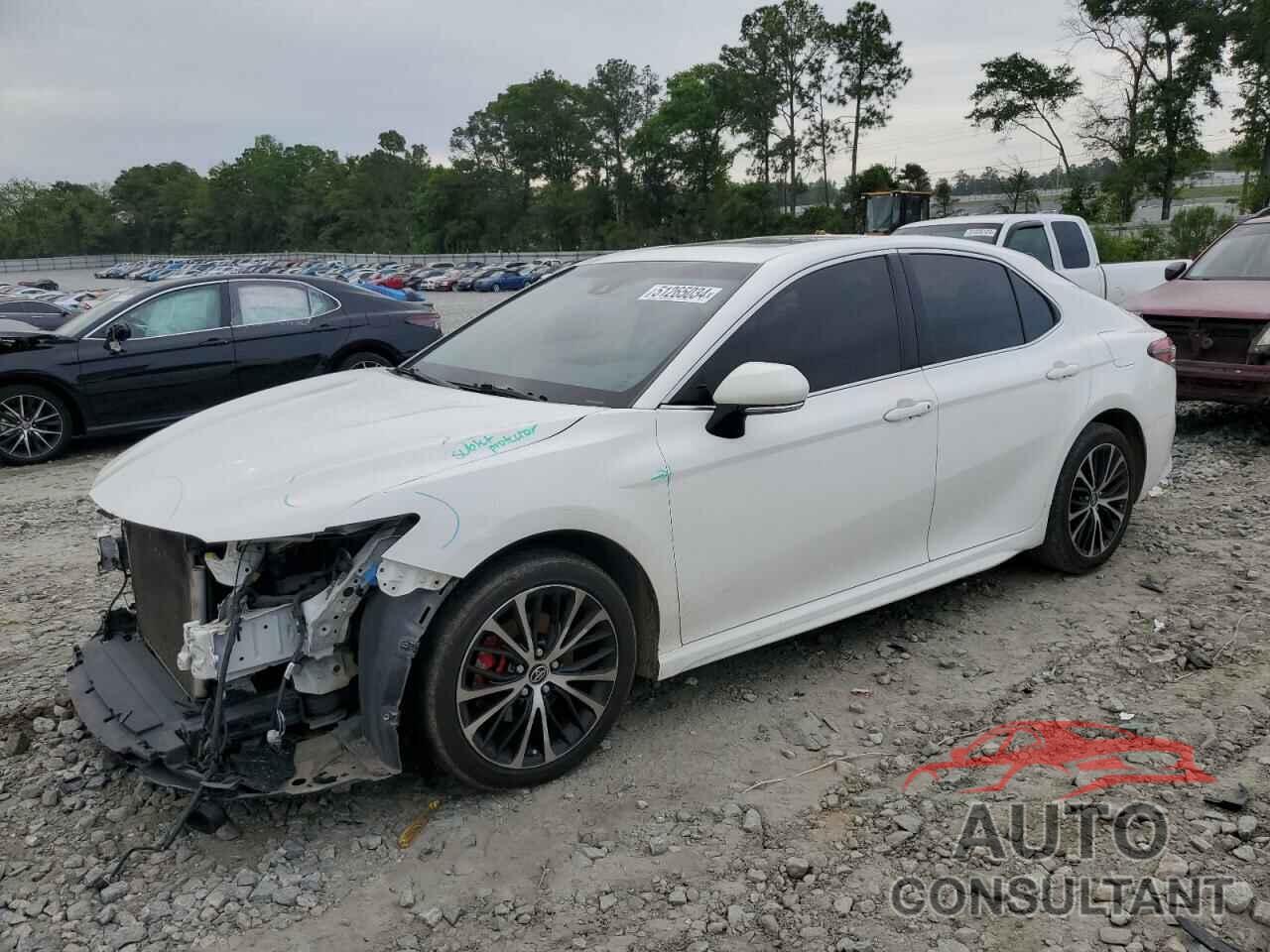 TOYOTA CAMRY 2018 - JTNB11HKXJ3001136