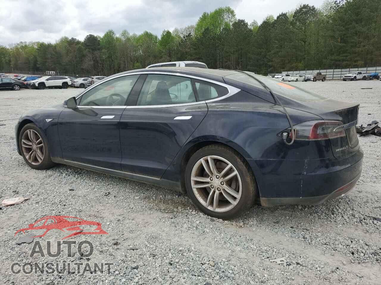 TESLA MODEL S 2013 - 5YJSA1DN6DFP23117