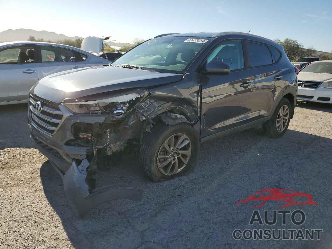 HYUNDAI TUCSON 2017 - KM8J33A41HU461576