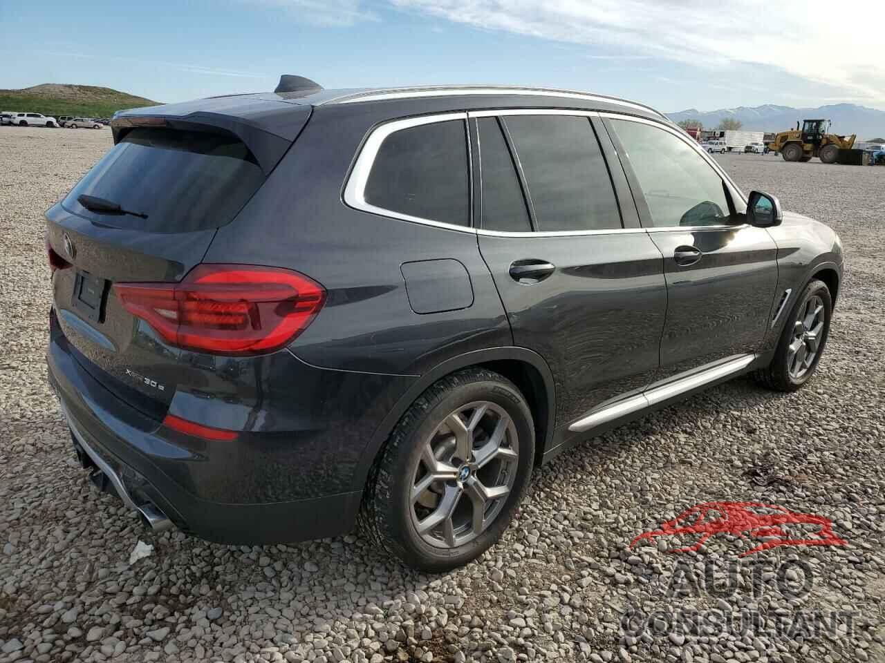 BMW X3 2021 - 5UXTS1C02M9F26481