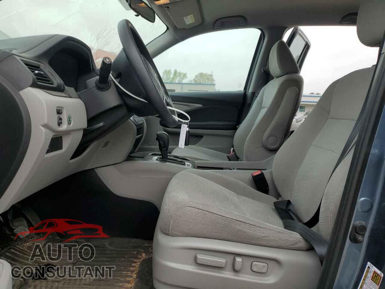 HONDA PILOT 2017 - 5FNYF6H37HB072118
