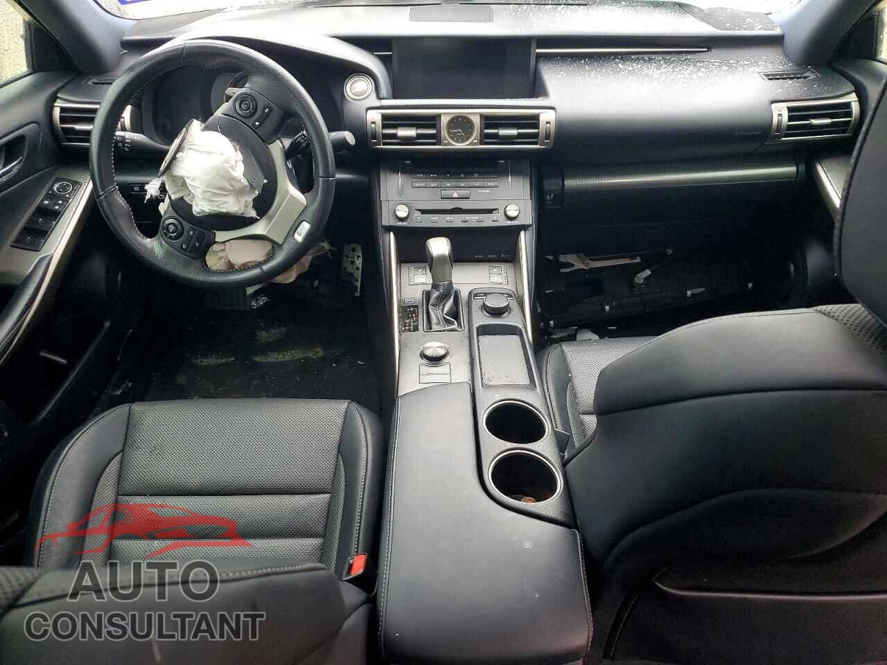 LEXUS IS 2015 - JTHBF1D27F5071165