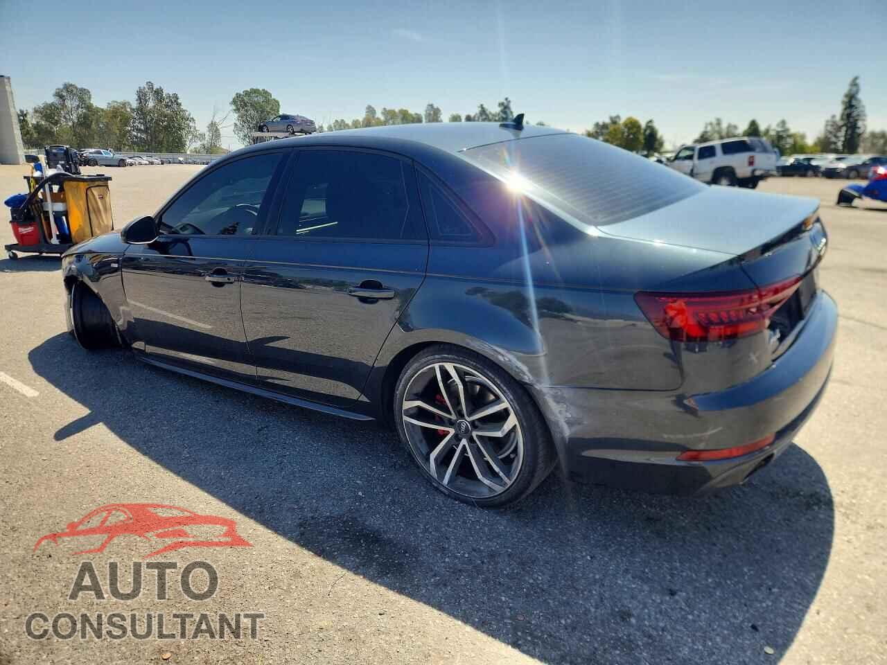 AUDI A4 2018 - WAUKMAF45JA232552