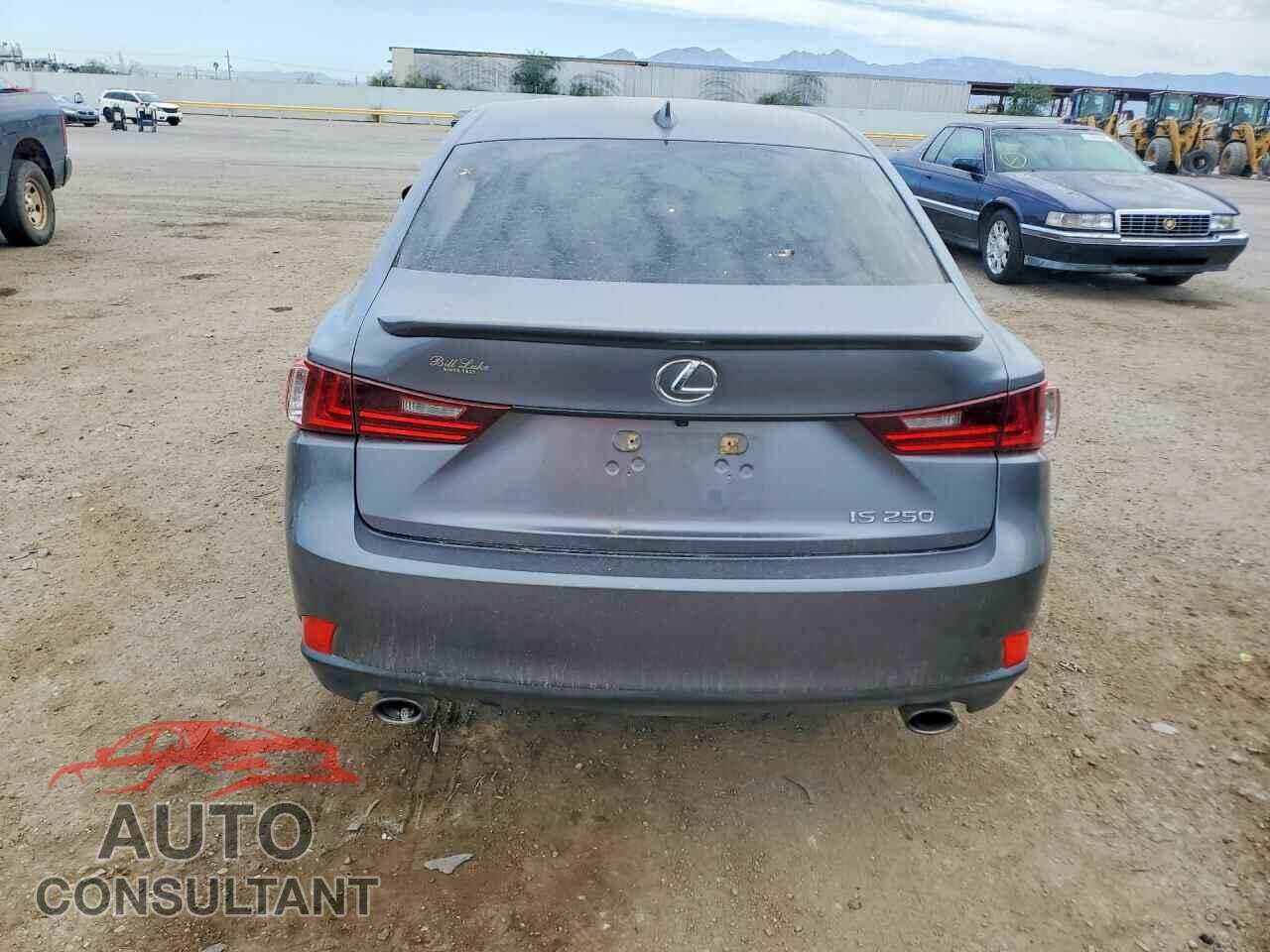 LEXUS IS 2014 - JTHBF1D27E5039265