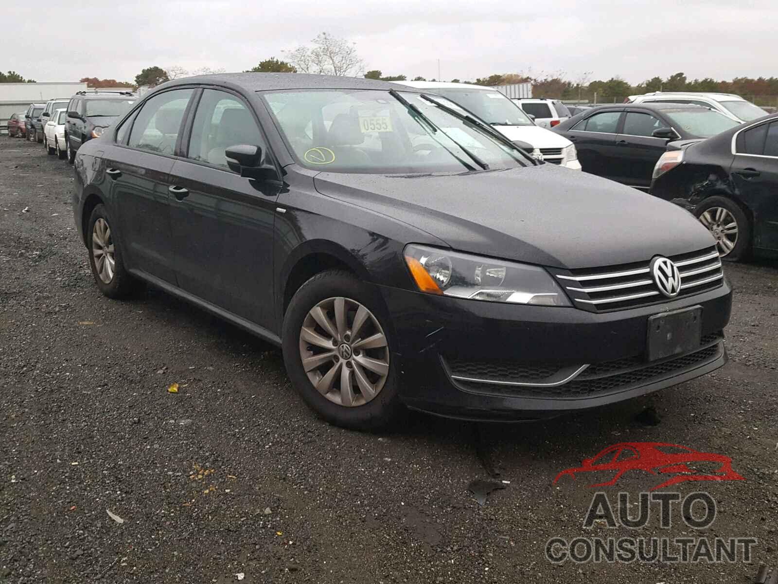 VOLKSWAGEN PASSAT 2015 - 1VWAT7A38FC044197