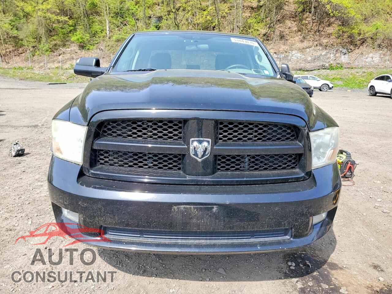 DODGE RAM 1500 2012 - 1C6RD7FT1CS242804