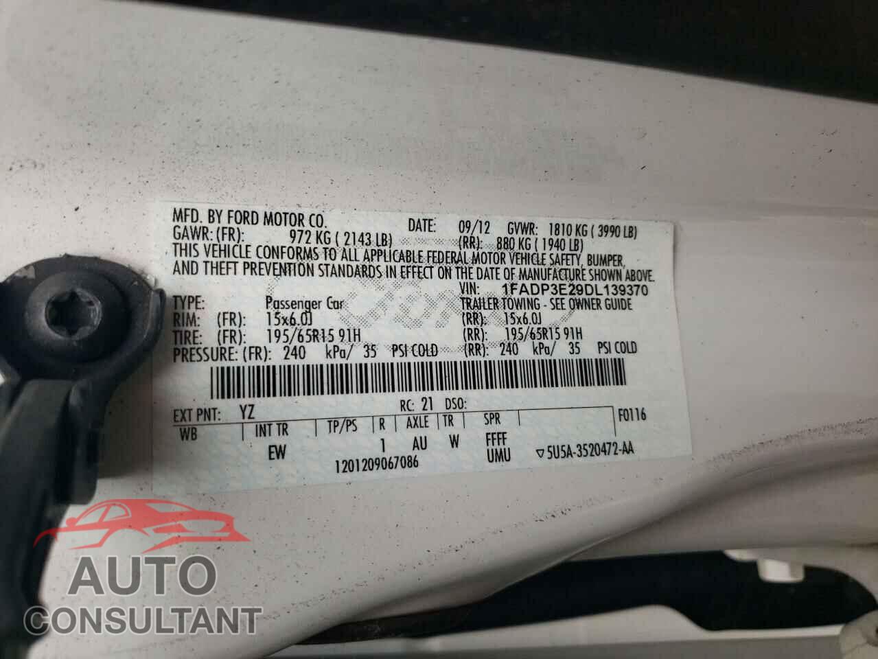 FORD FOCUS 2013 - 1FADP3E29DL139370