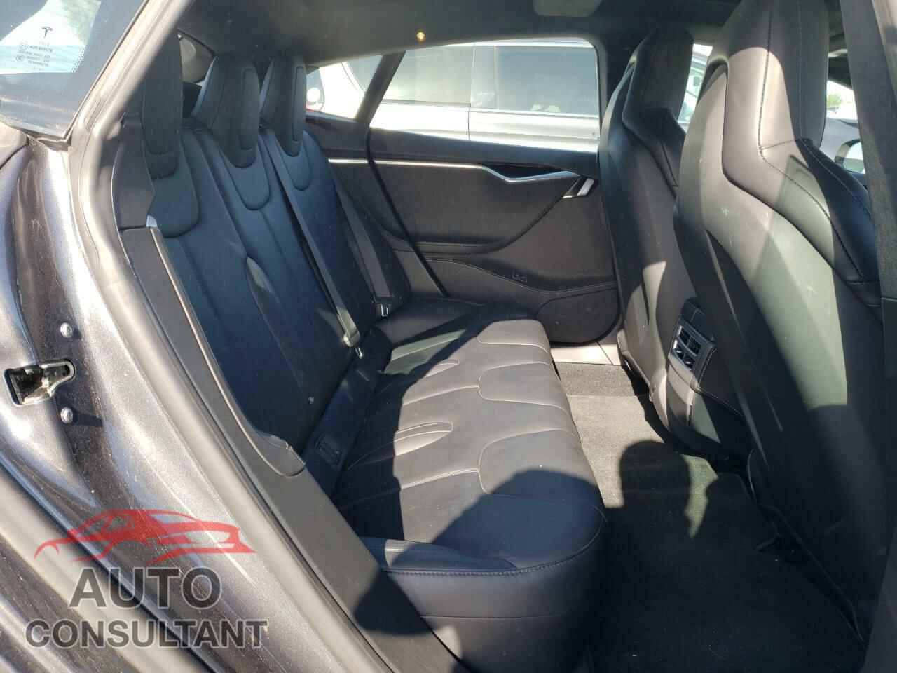 TESLA MODEL S 2016 - 5YJSA1E22GF159054