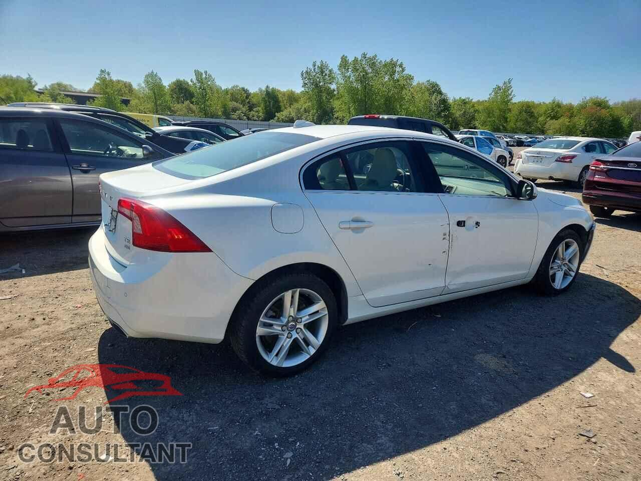 VOLVO S60 2015 - YV1612TK7F2362544