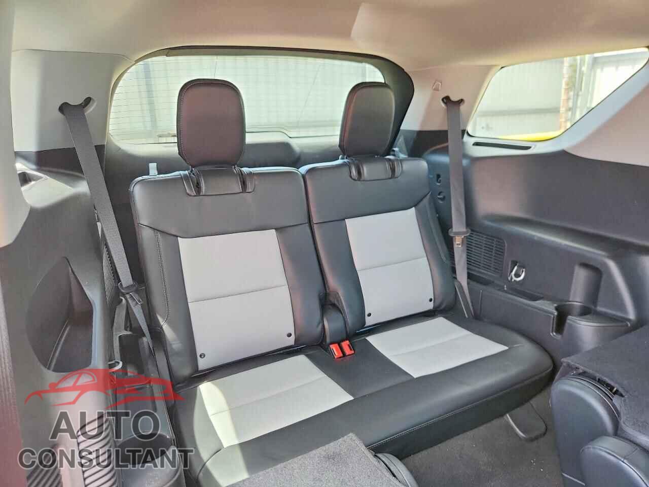 FORD EXPLORER 2023 - 1FMSK8DH9PGB76981