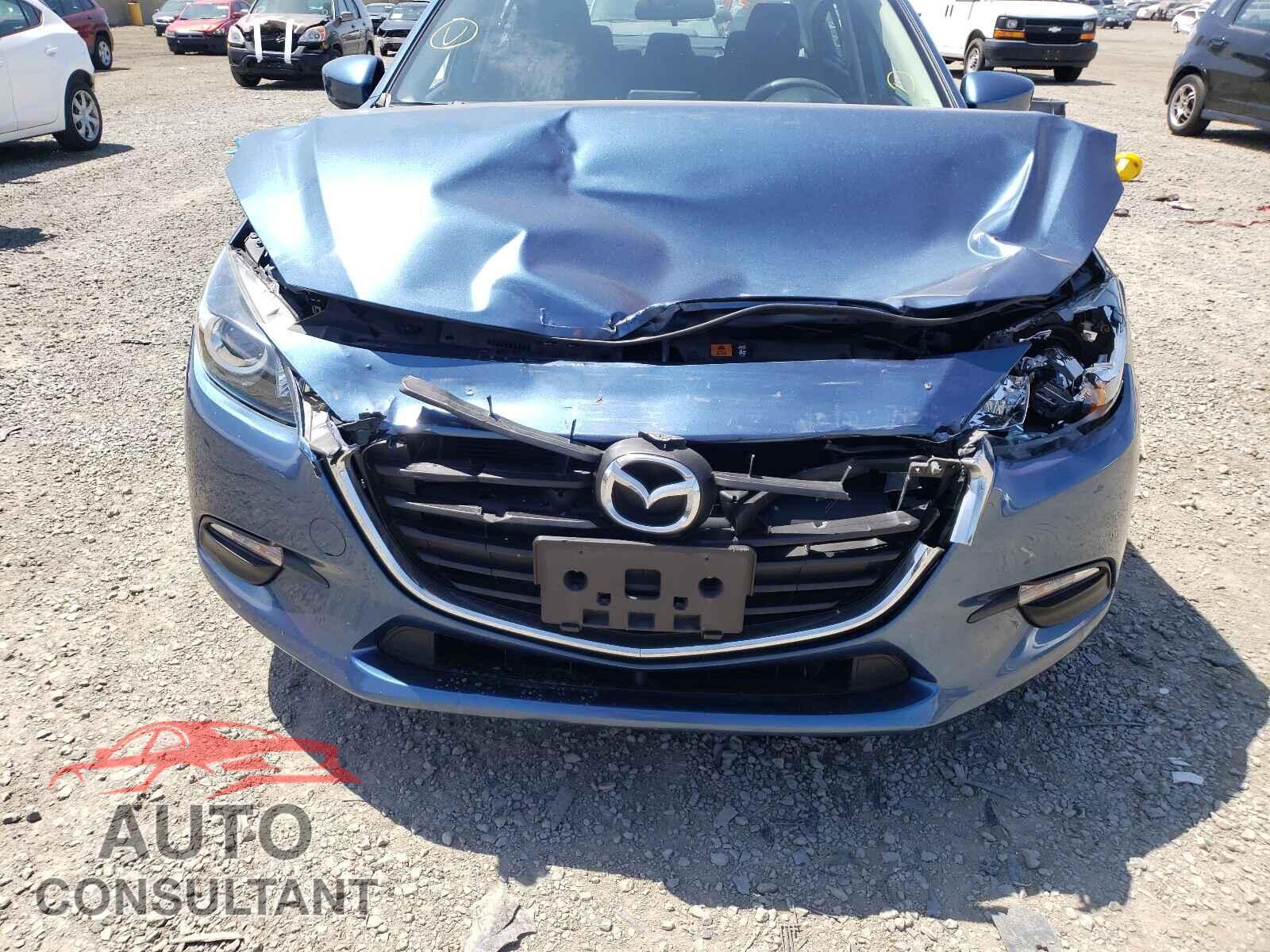 MAZDA 3 2017 - 3MZBN1U72HM113641