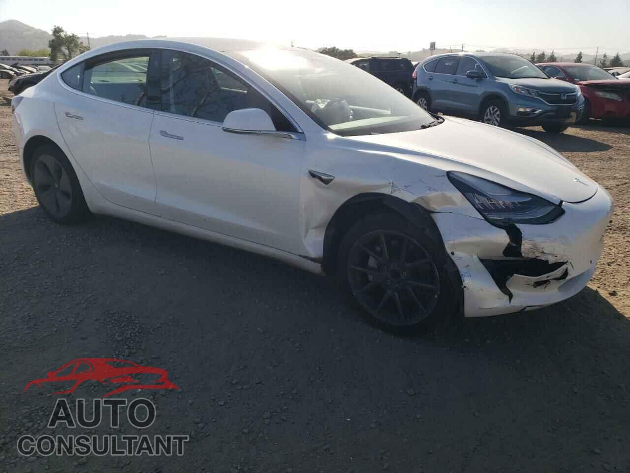 TESLA MODEL 3 2020 - 5YJ3E1EA9LF613438