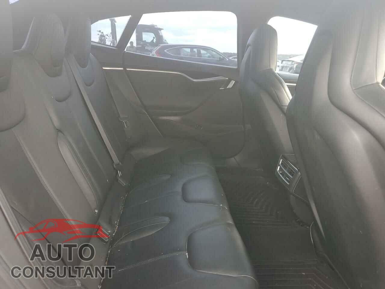 TESLA MODEL S 2016 - 5YJSA1E24GF151375