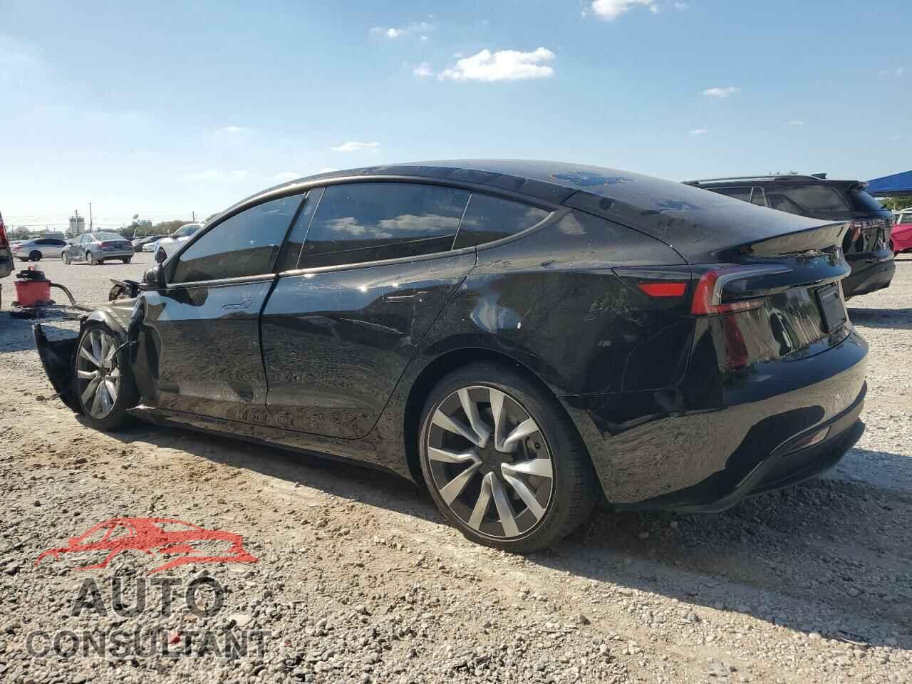 TESLA MODEL 3 2025 - 5YJ3E1EAXSF978189