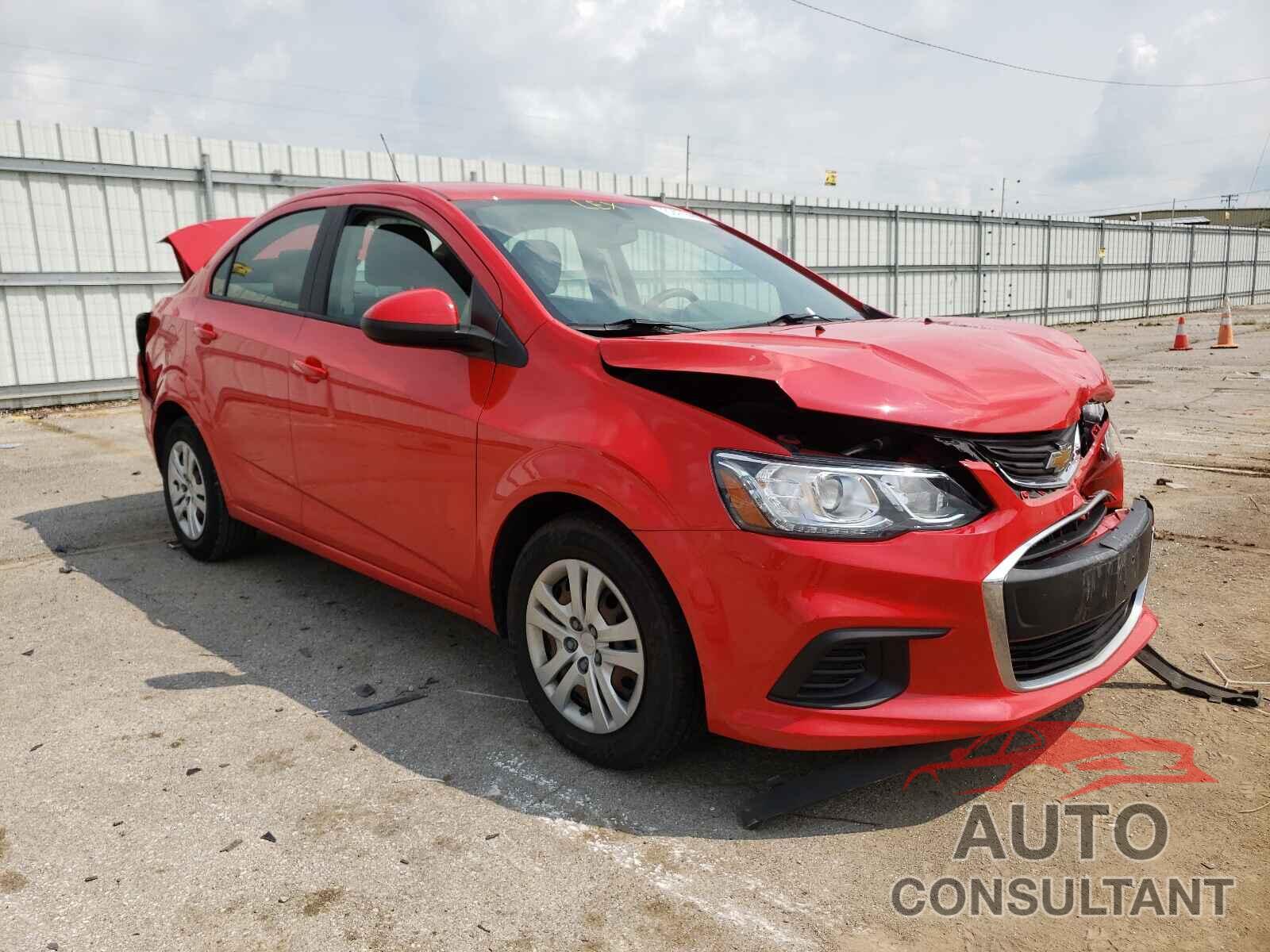 CHEVROLET SONIC 2017 - 1G1JB5SH8H4158145