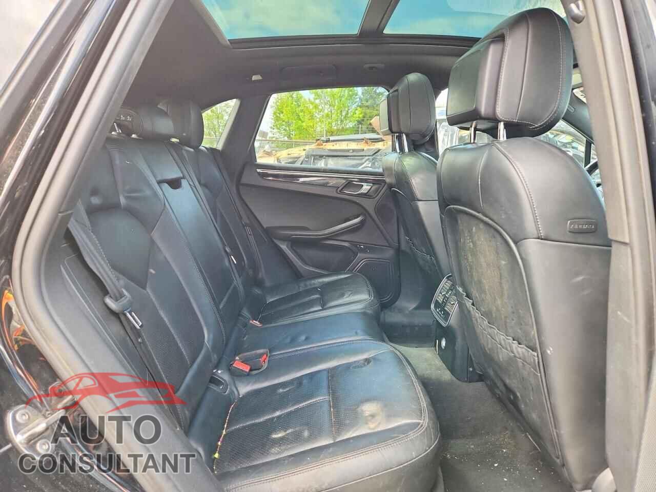 PORSCHE MACAN 2016 - WP1AB2A51GLB40845