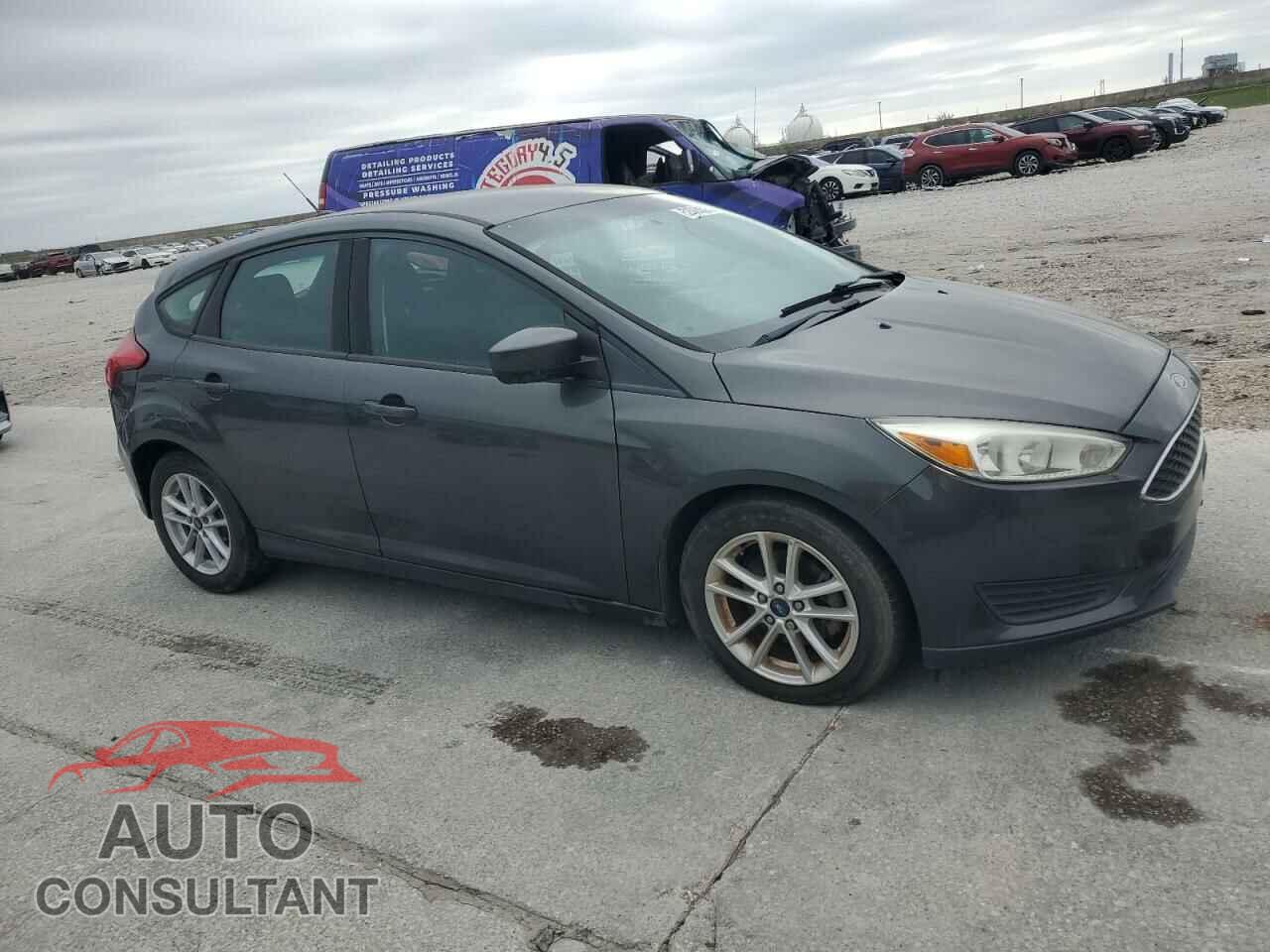 FORD FOCUS 2018 - 1FADP3K23JL294965