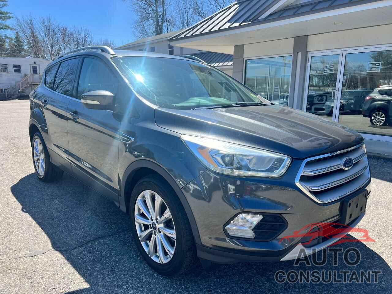 FORD ESCAPE 2017 - 1FMCU9JD6HUC70132